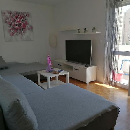 Apartman Petra Pula Ngoại thất bức ảnh