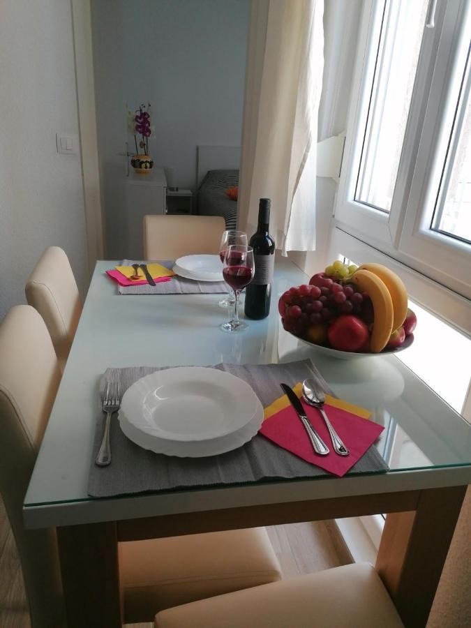 Apartman Petra Pula Ngoại thất bức ảnh